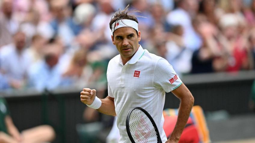 Roger Federer Wimbledon- Out