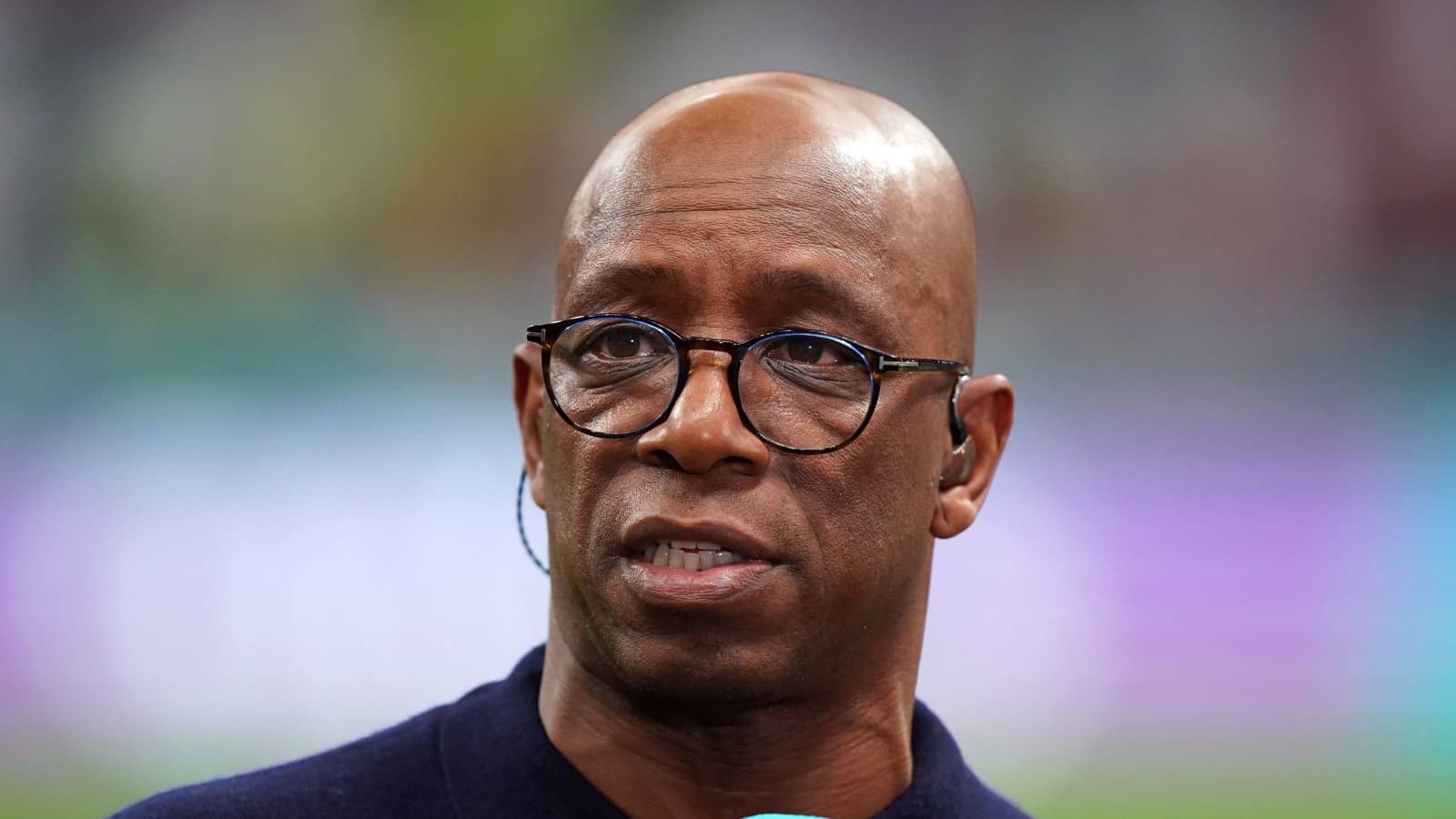 Ian Wright Tells an Arsenal Player that if He Doesn't Do Better, He Might Not Get to Play in the Starting Lineup