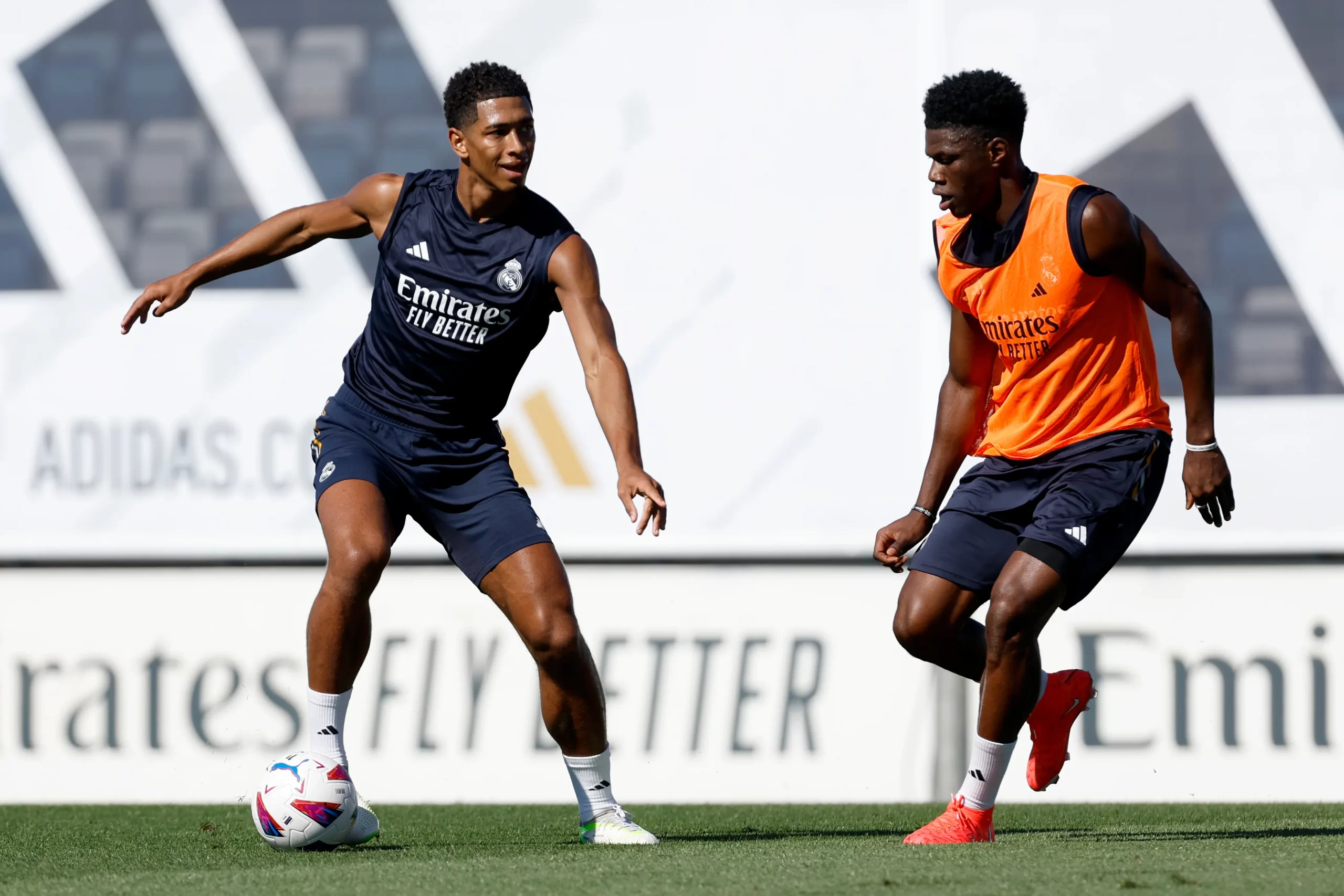 Jude Bellingham and Tchouameni during a training session in Madrid