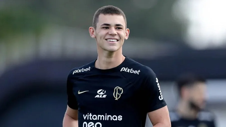 Gabriel Moscardo debuted for Corinthians in June 2023