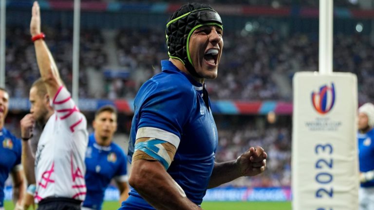 Italy comeback against Uruguay
