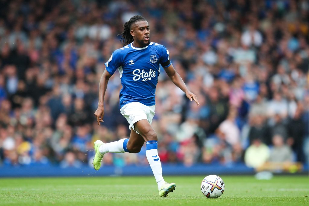 Ian Wright is Surprised that Everton Let Go of a 27-year-old Player, Saying it Shows the Drop in their Performance