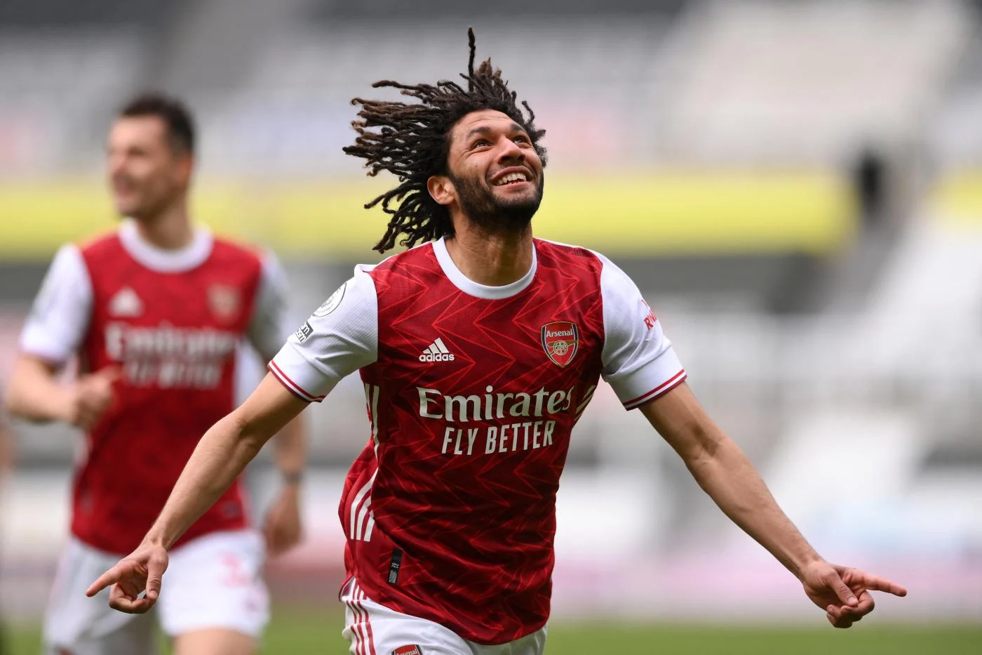 mohamed-elneny-on-the-football-field