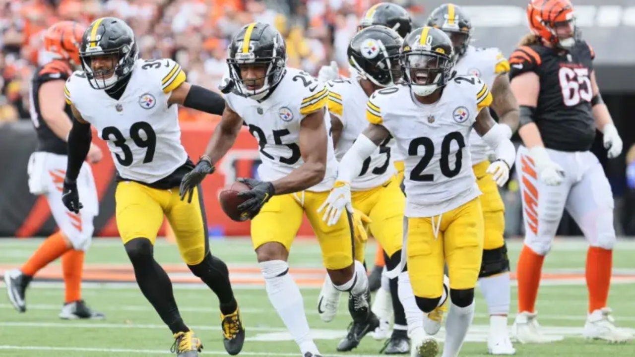 Steelers Surge Offensive Revival and Coaching Changes Propel Victory Over Bengals