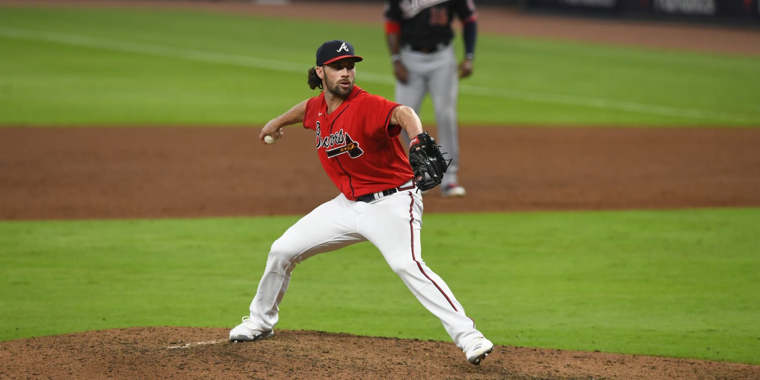 Report: Culberson, a longtime UTIL, aims to transition into a pitching career