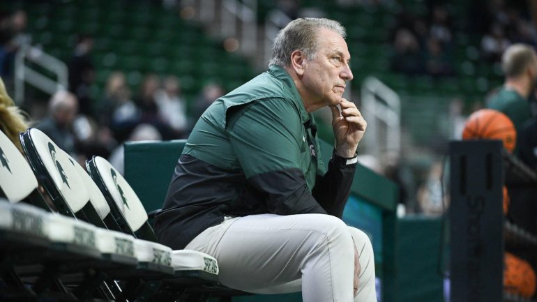 Court Report: Tom Izzo says he won’t retire in 2024, but when he does, he’ll probably do it like Nick Saban
