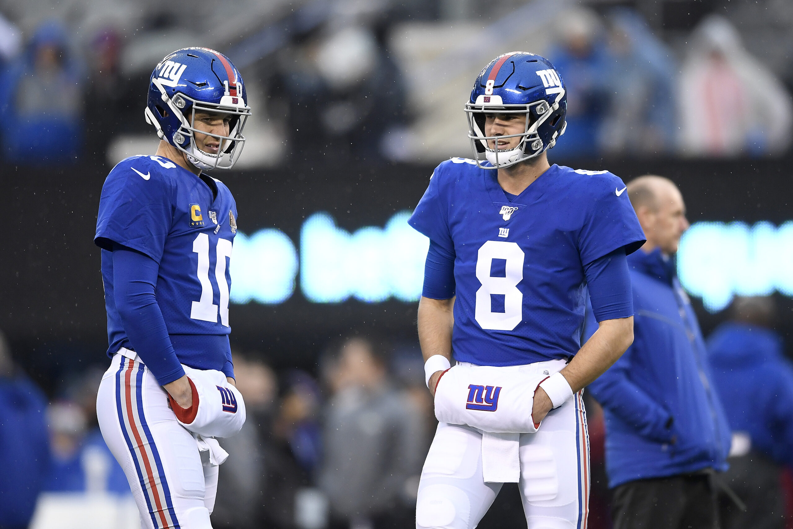 Eli Manning Supports Daniel Jones Amid Challenges