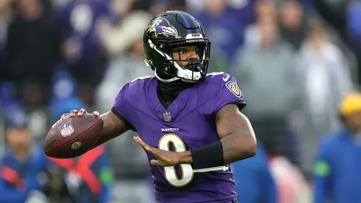 NFL Legend Dan Marino Advises Ravens' Lamar Jackson: 'Take any necessary measures' to reach the Super Bowl