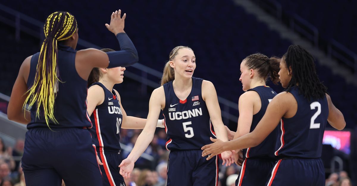 UConn Secures Dominant 92-49 Victory Against St. John's