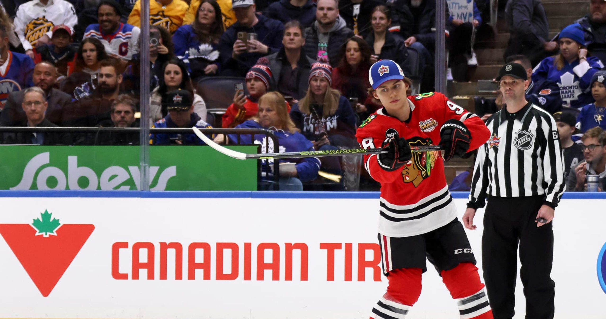 Bedard, Blackhawks to Host Blues at Cubs’ Wrigley Field for 2025 NHL Winter Classic