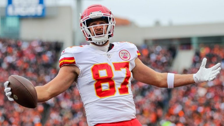 NFL picks, 49ers vs. Chiefs odds, SGP, 2024 Super Bowl bets by top model: This 8-way parlay pays almost 150-1