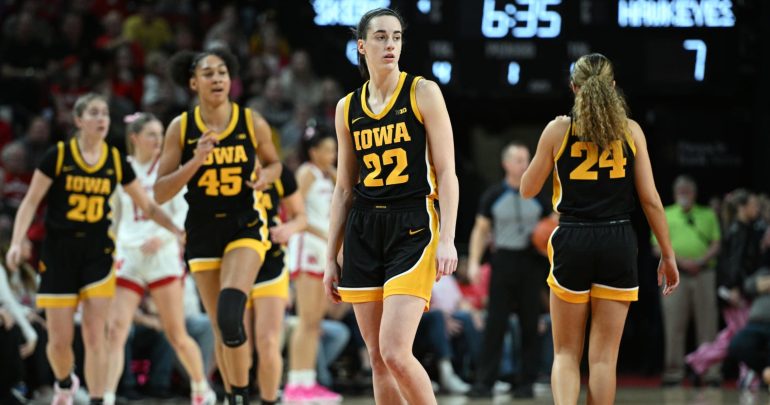 Iowa’s Caitlin Clark Becomes 6th Player in WCBB History To Record 1K Career Assists