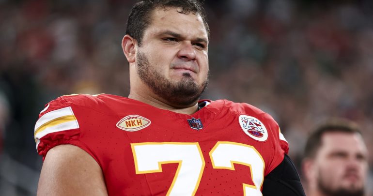 Chiefs Rumors: OL Nick Allegretti Played Through Torn UCL Injury in NFL Super Bowl 58