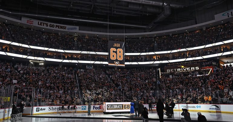 Video: Jaromir Jagr’s No. 68 Jersey Retired by Penguins After 2 Stanley Cup TItles