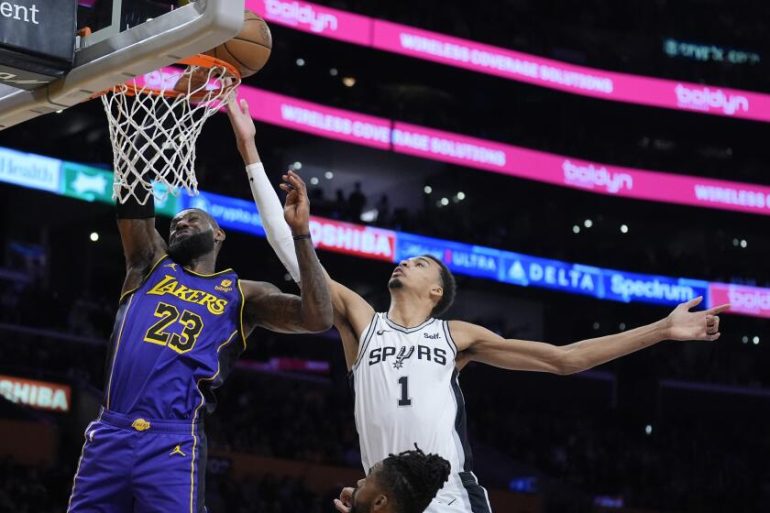 Darvin Ham voices his frustration over Lakers’ lack of execution in win over Spurs