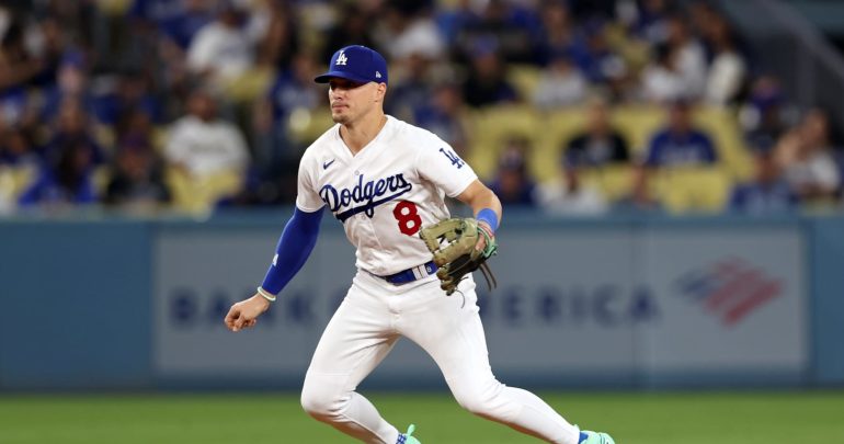Dodgers, Kiké Hernández Agree to Reported 1-Year Contract After Manuel Margot Trade