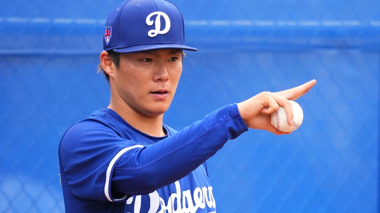 Dodgers’ Yamamoto impresses in spring debut