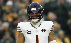 Amid Trade Rumors, Bears' Justin Fields Praises Falcons' Talent