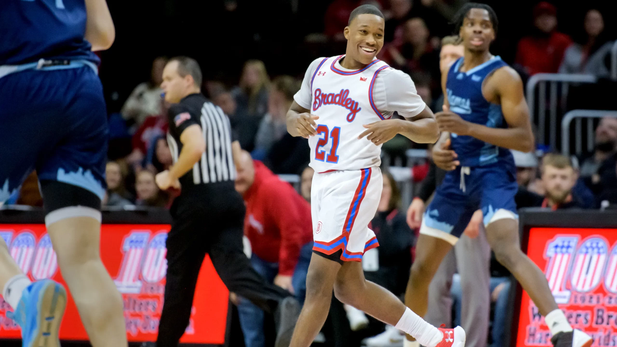 Bradley Braves vs. UIC Flames: Halftime Report and Matchup Preview