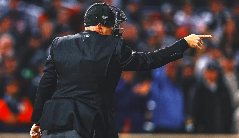 MLB Informs Managers of Increased Umpire Vigilance on Obstruction Calls