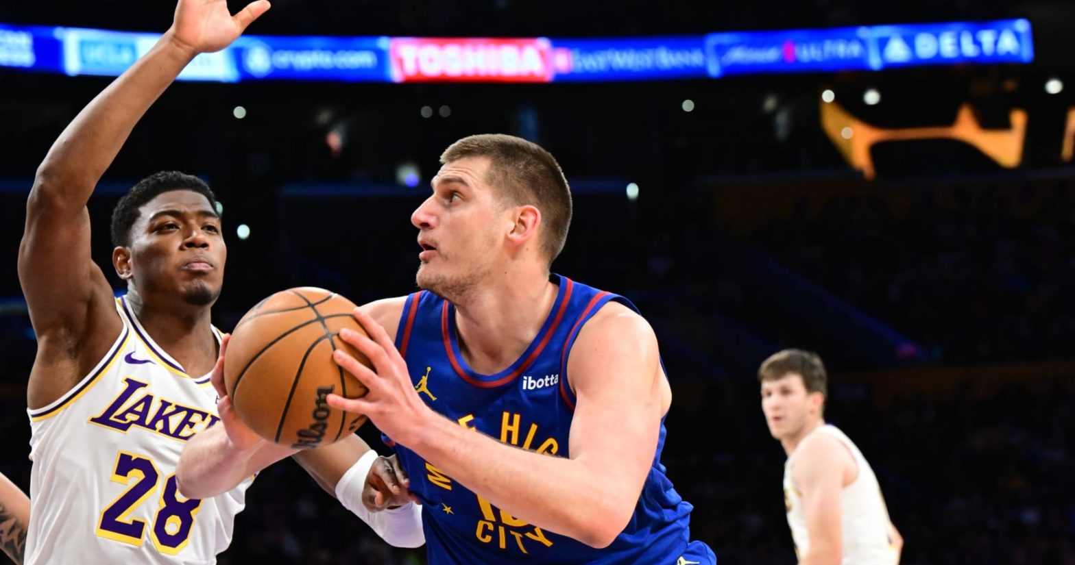 Lakers’ Darvin Ham on Defending Nikola Jokić: ‘Have to Keep Throwing Stuff at Him’