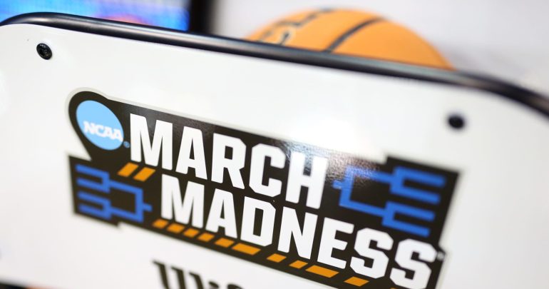 Report: CBB Insiders Preparing for Expanded NCAA Tournament; Likely 72 or 76 Teams