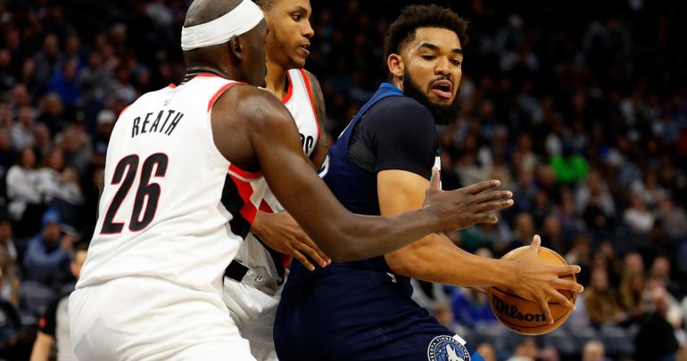 Report: Wolves’ Karl-Anthony Towns to Get Surgery on Knee Injury; Out 1 Month Minimum