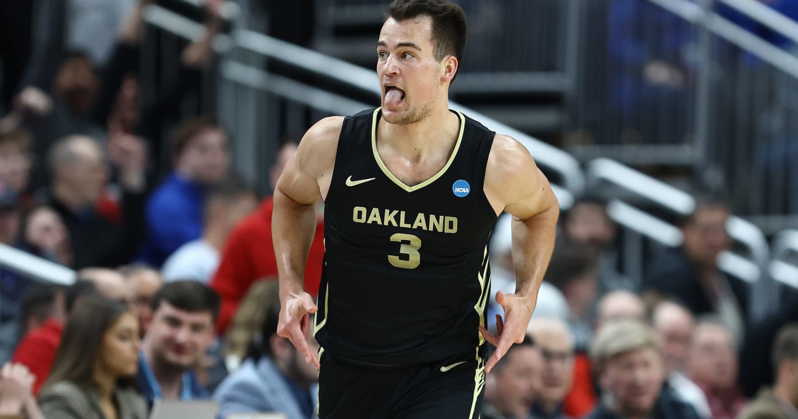 Oakland’s Jack Gohlke Becomes March Madness Icon in Upset of Kentucky