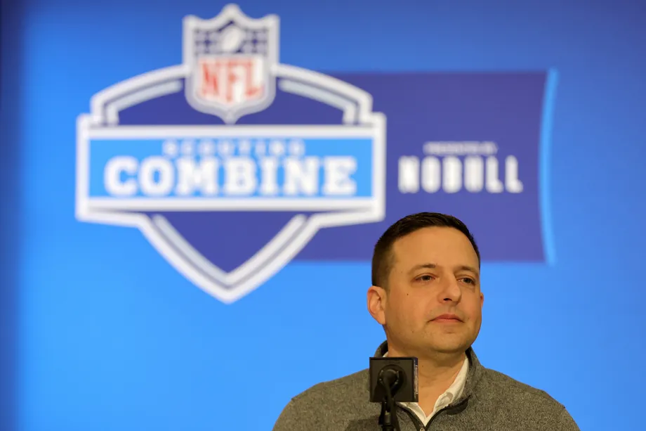 Breer Reports: Patriots Turn Down Trade Offers for No. 3 Pick