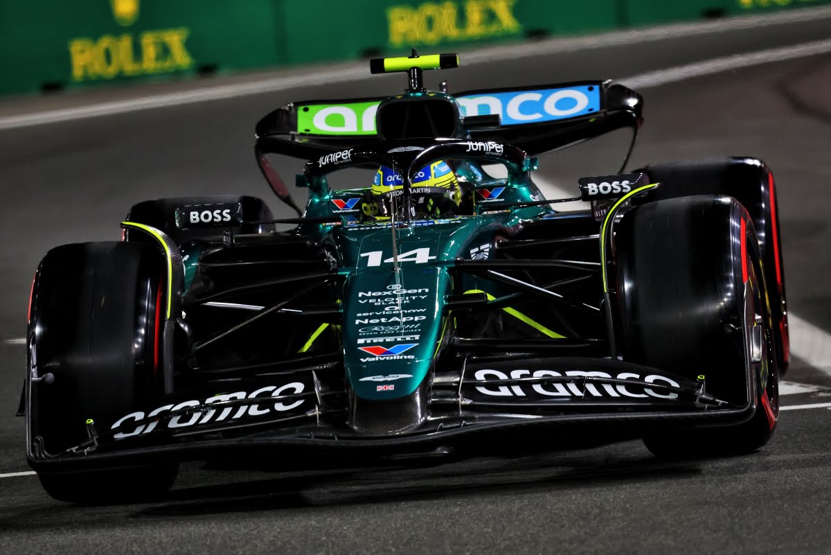 How Aston Martin's Qualifying and Race Performance Differ in F1 2024