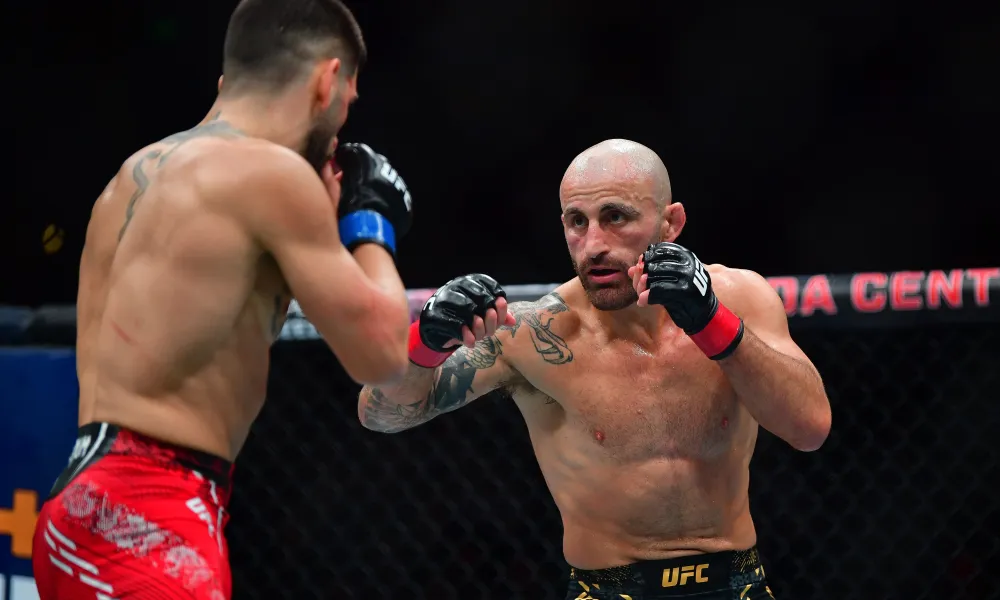 Ilia Topuria's Coach Recommends Alexander Volkanovski Pursue Tune-up Fight Over Rematch: Smartest Move