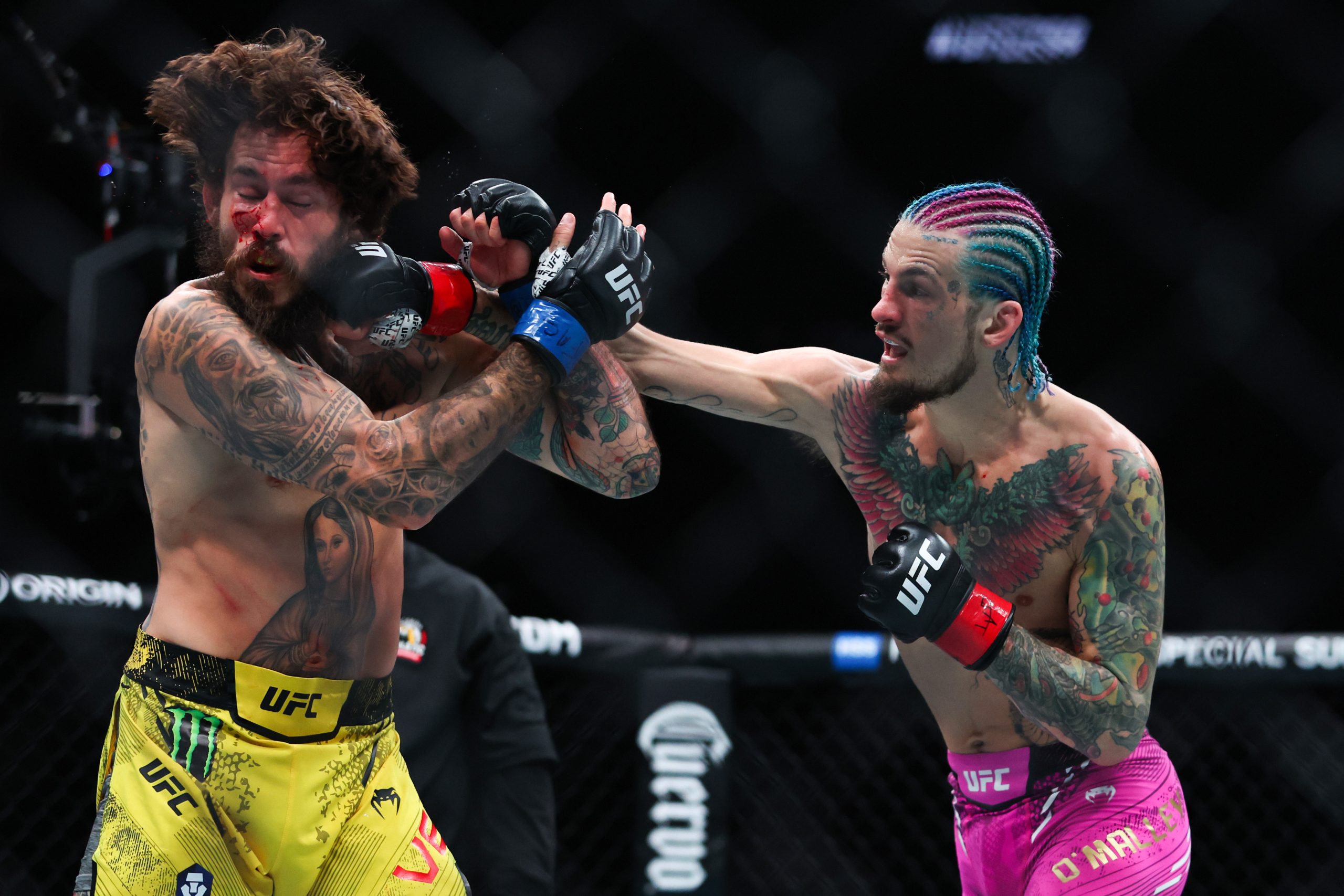 Marlon Vera's Coach Expects Rivalry with Sean O'Malley to Persist After UFC 299: “No clock? Chito goes to jail for murder!”