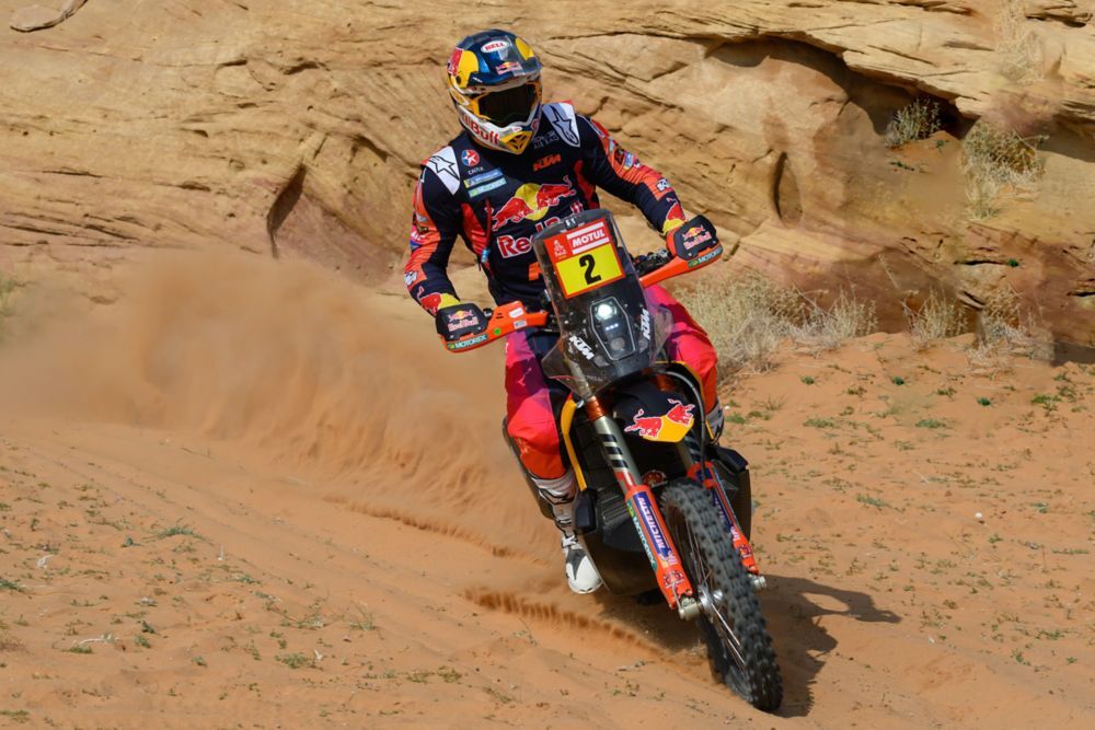 Red Bull KTM Parts Ways with Dakar Legend Toby Price: A Shift in Rally Dynamics