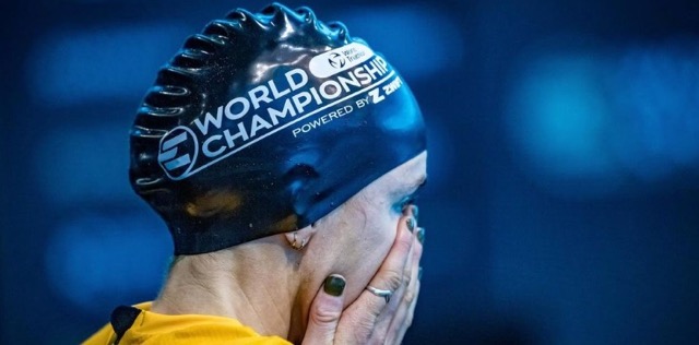 Beth Potter lives up to role as favorite, taking World Title E-Tri champion