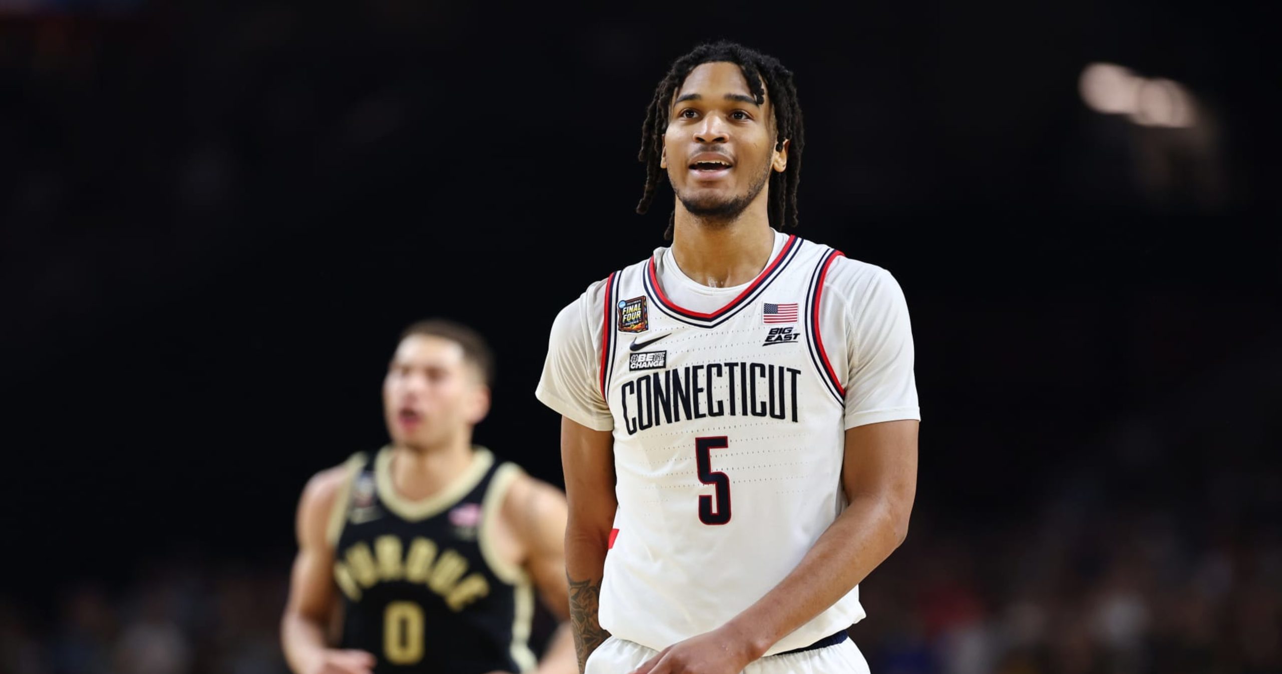 UConn’s Stephon Castle Declares for 2024 NBA Draft; Projected Top-10 Pick