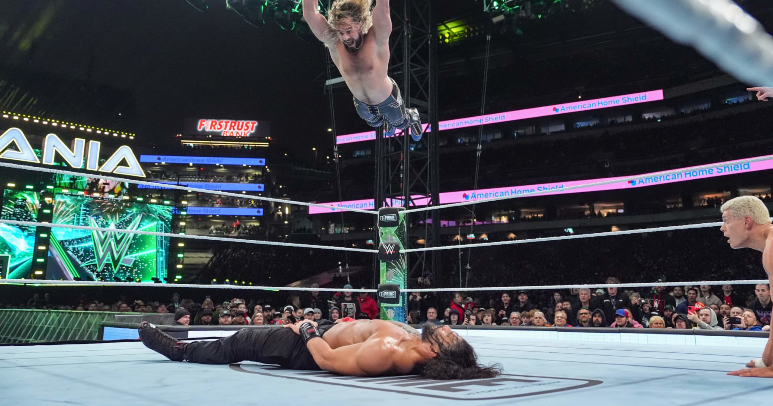 WWE’s Seth Rollins Had Surgery on Knee Injury For Torn Meniscus, Becky Lynch Reveals