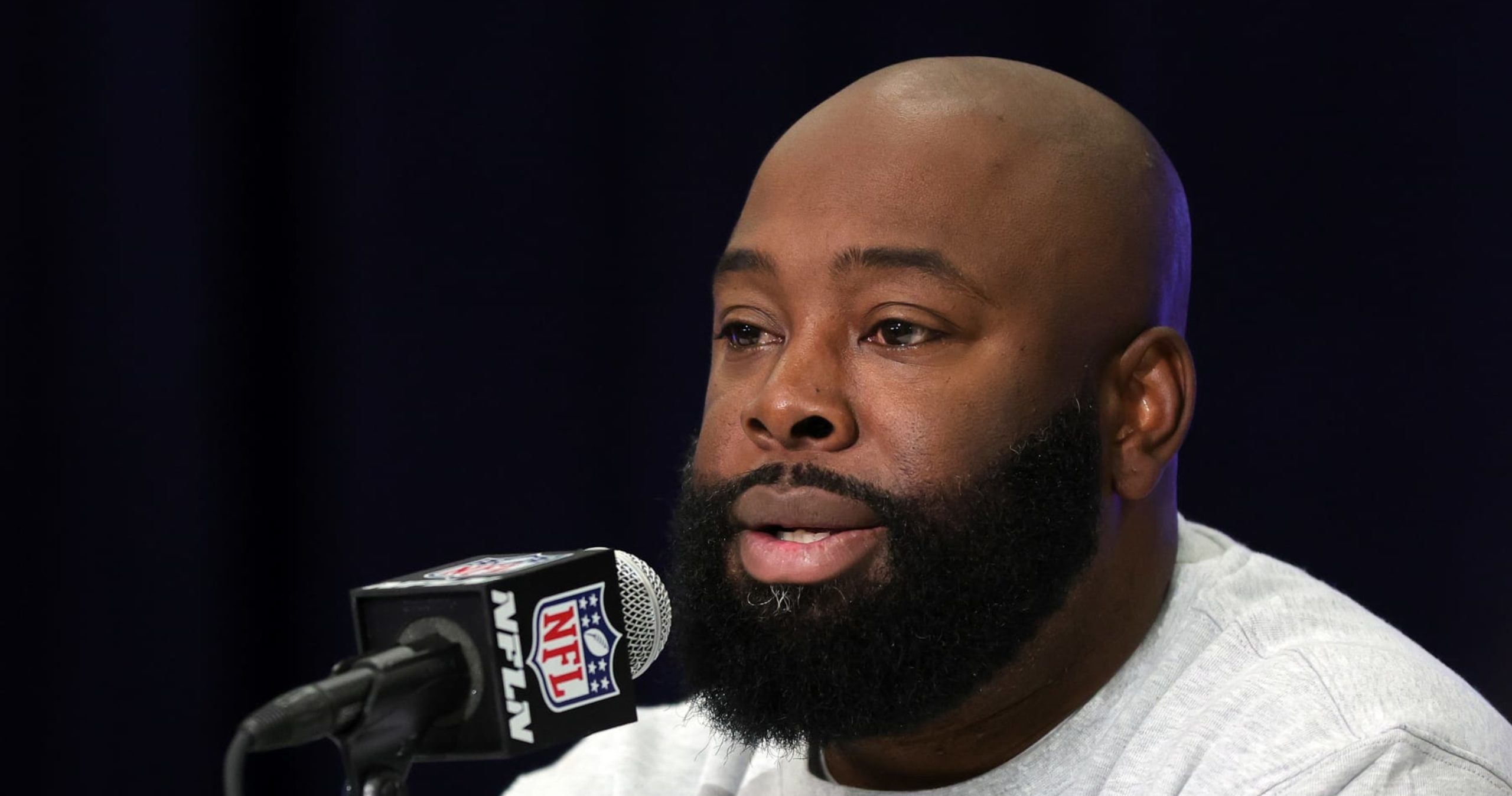 Titans GM Confirms Trade Talks over No. 7 2024 NFL Draft Pick: ‘People Are Nosy’