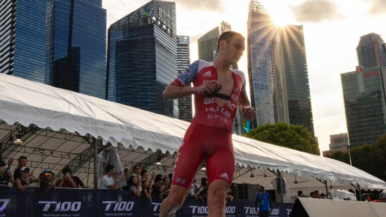 Frodeno Applauds Brownlee's Champion Attitude After Singapore Penalty
