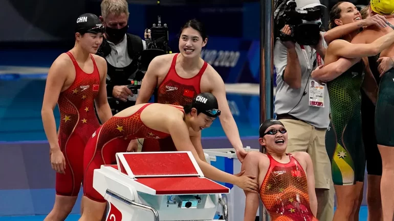 Chinese Swimmers