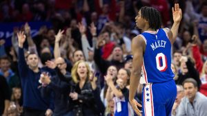 Tyrese Maxey Has NBA World Buzzing After Herculean Effort vs. Knicks to Save 76ers
