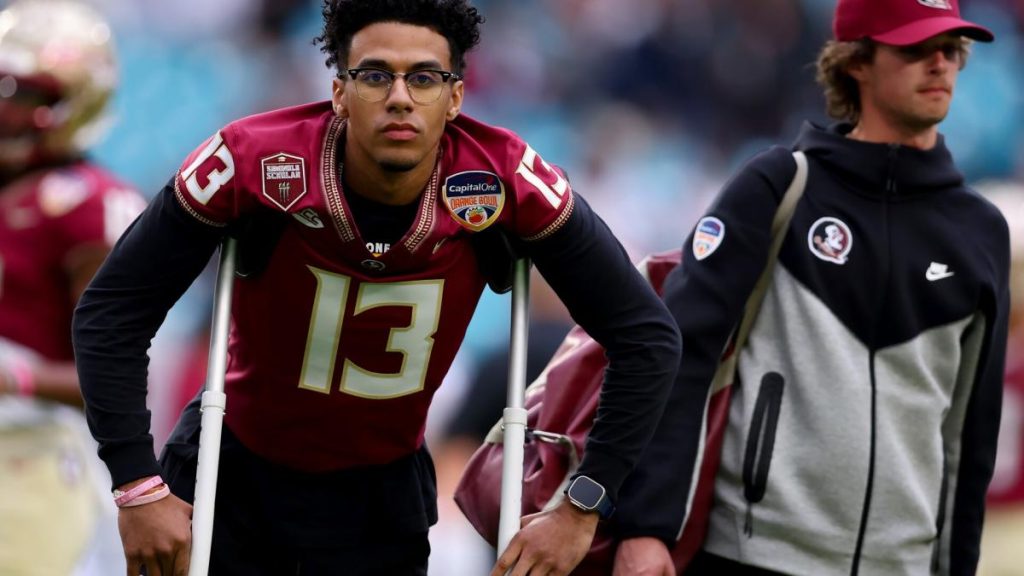 Robert Saleh: Jets think “tremendously talented” Jordan Travis will be ready for camp