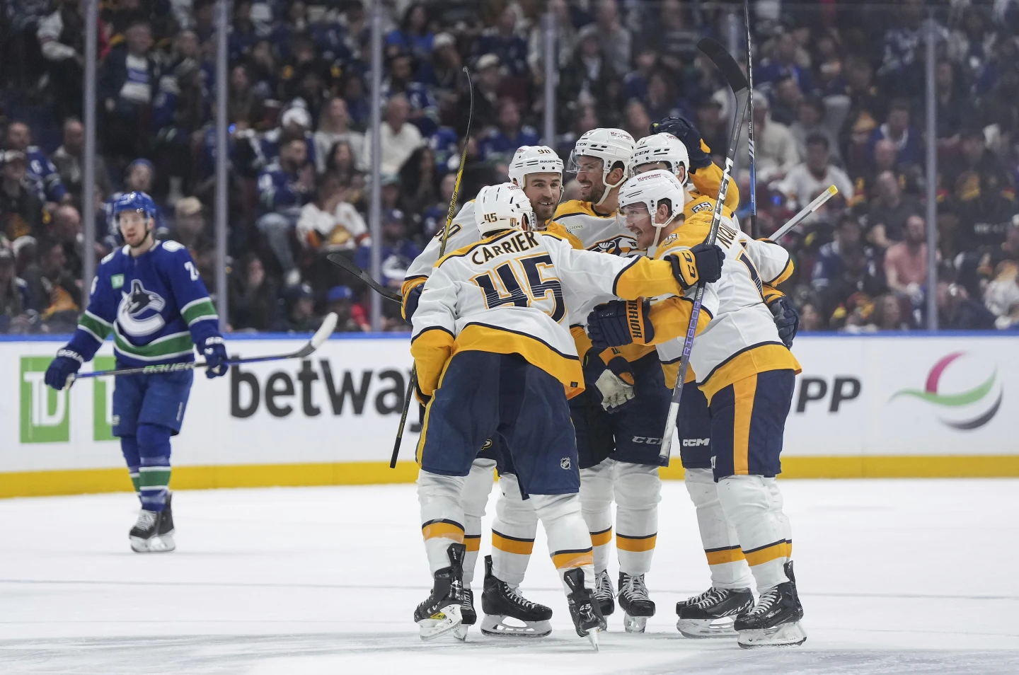 Roman Josi And Alexandre Carrier Helps The Nashville Predators Secure A ...