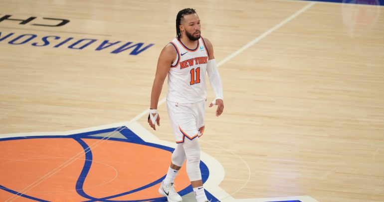 Knicks’ Jalen Brunson Has ‘Zero Pain’ in Hand amid Concern After WWE SmackDown Cameo