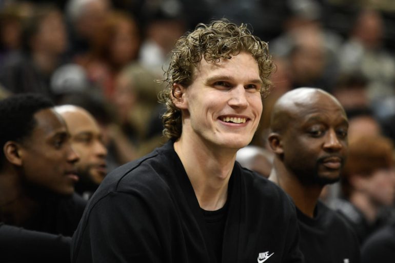 Jazz offered three first-round picks for ex-Bulls’ Lauri Markkanen: Report