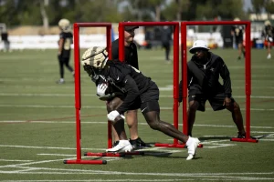 The New Orleans Saints And Alvin Kamara Have Reached An Agreement On A ...