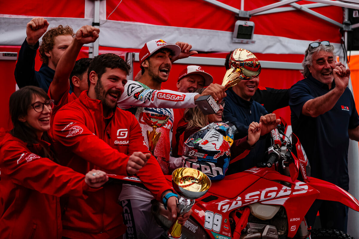 Andrea Verona Dominates POLISPORT GP of Slovakia's Opening Day in EnduroGP Championship