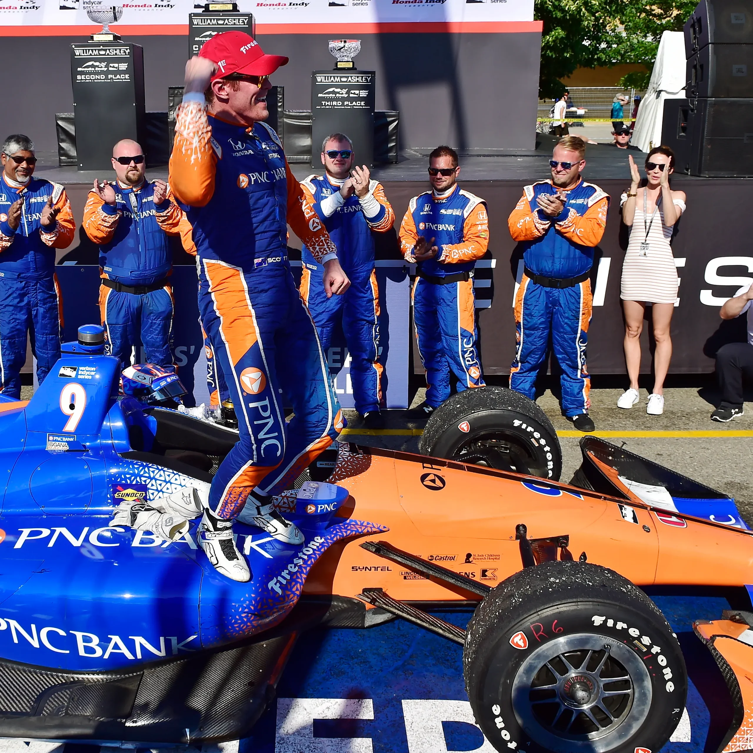 Scott Dixon’s Masterful Strategy Secures Podium Finish in Toronto IndyCar Race