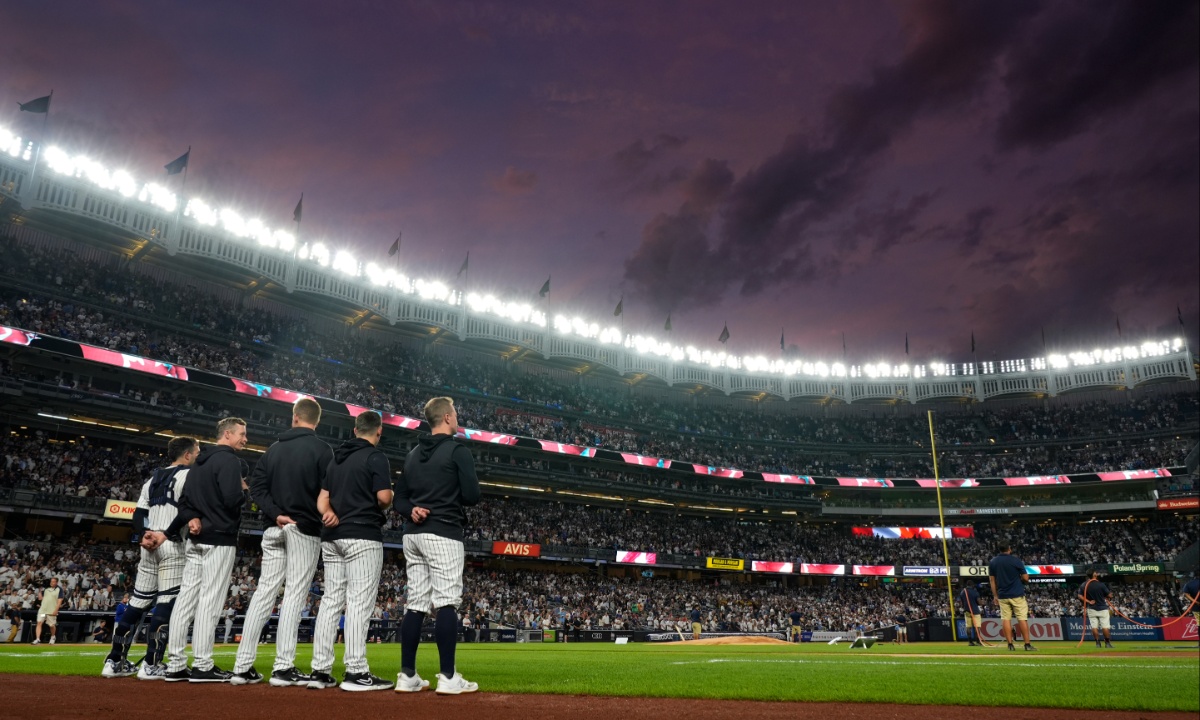 Rain Delay Adds Drama to Toronto Blue Jays vs. New York Yankees Game