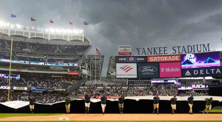 Rain Delay Adds Drama to Toronto Blue Jays vs. New York Yankees Game