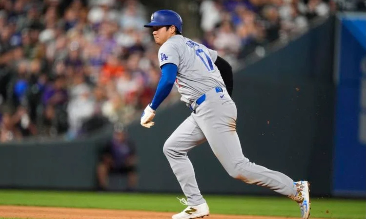 Dodgers Dominate Rockies 13-2, Secure Best MLB Record Ahead of Postseason Run